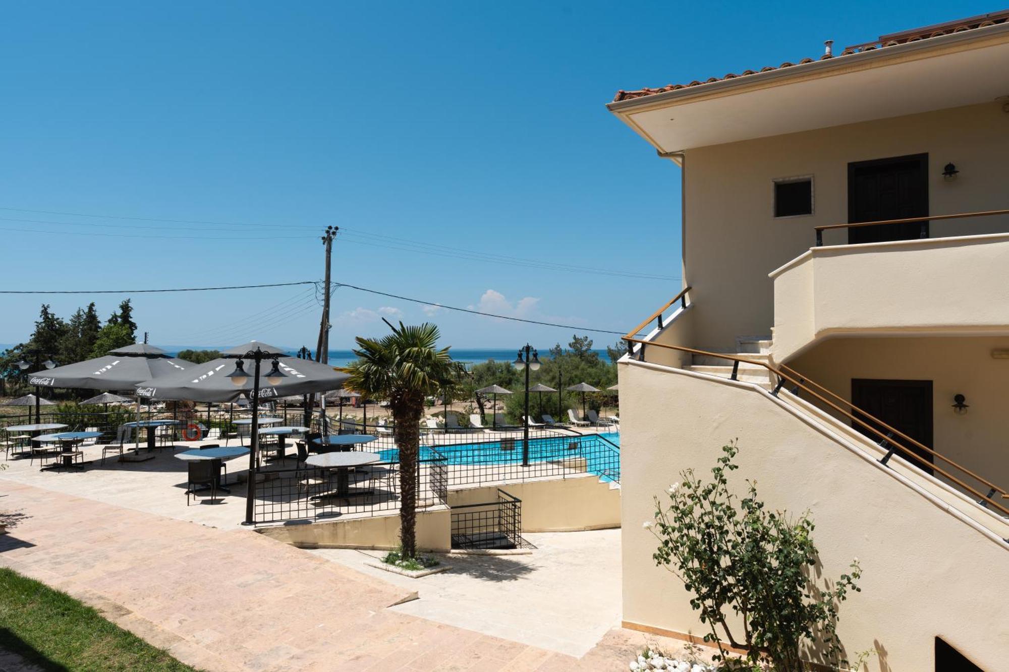 Hotel Makednos Nikiti  Extérieur photo