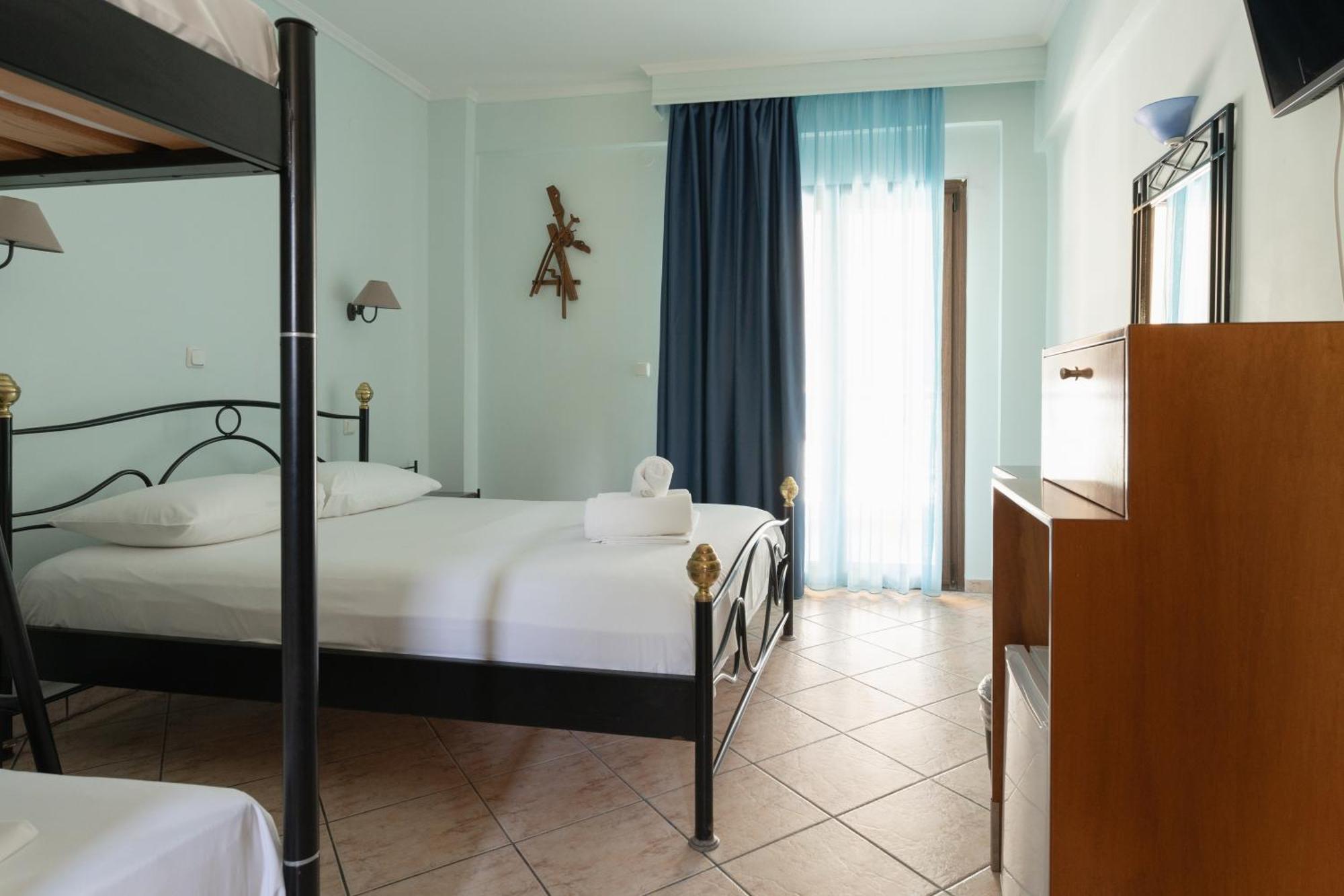 Hotel Makednos Nikiti  Extérieur photo
