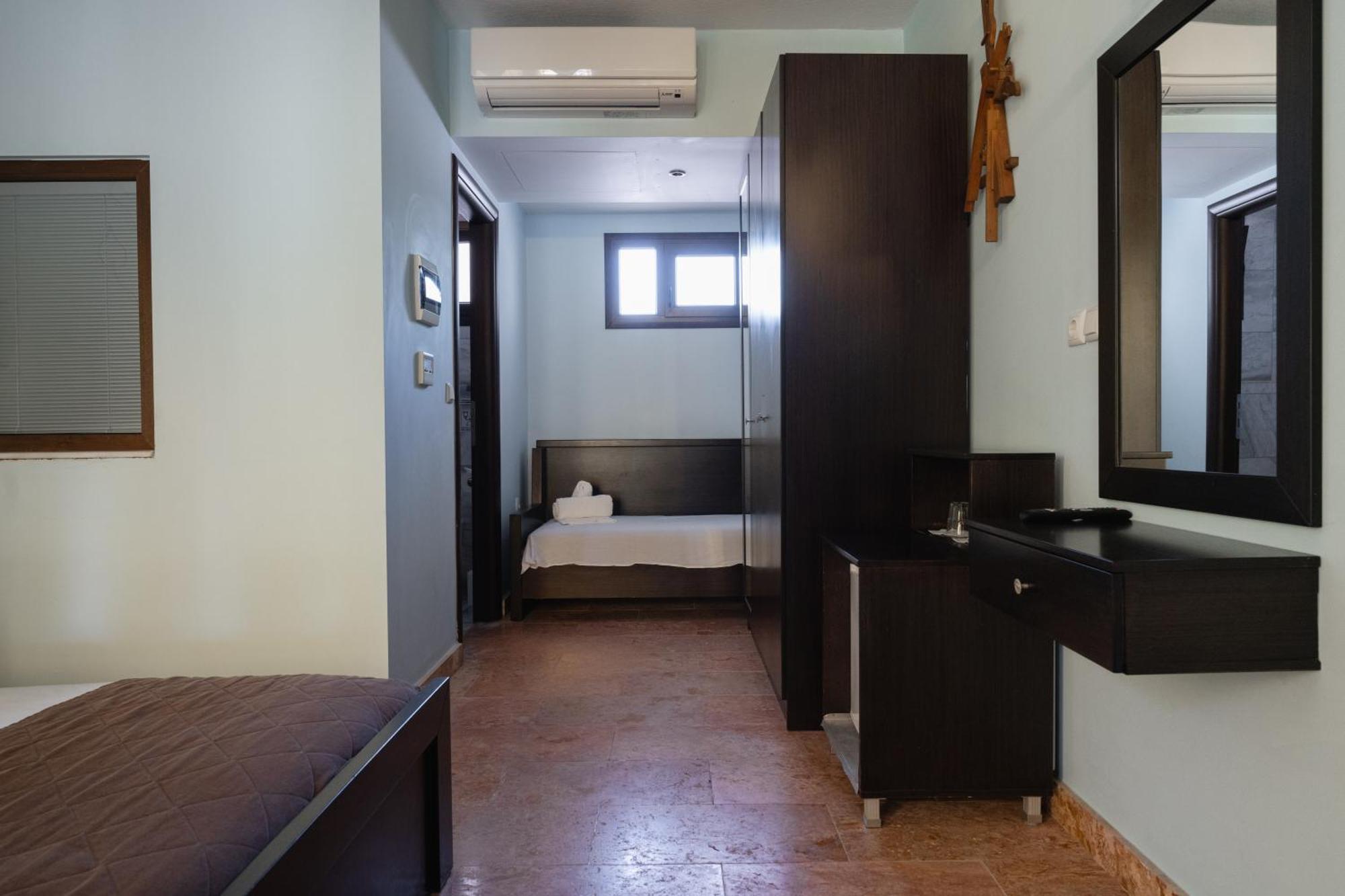 Hotel Makednos Nikiti  Extérieur photo