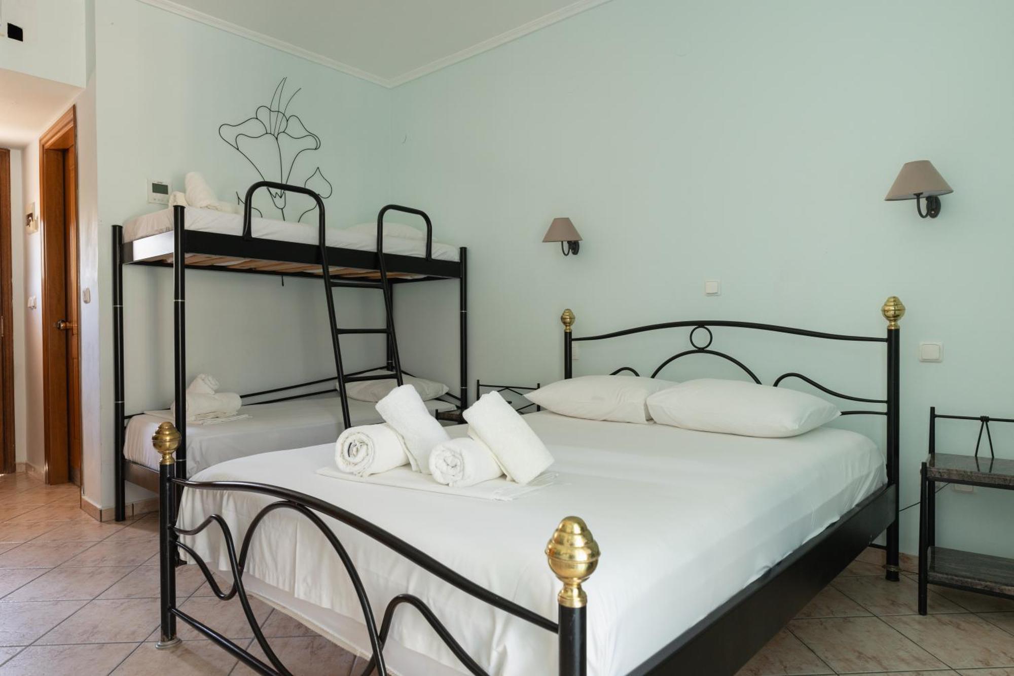 Hotel Makednos Nikiti  Extérieur photo