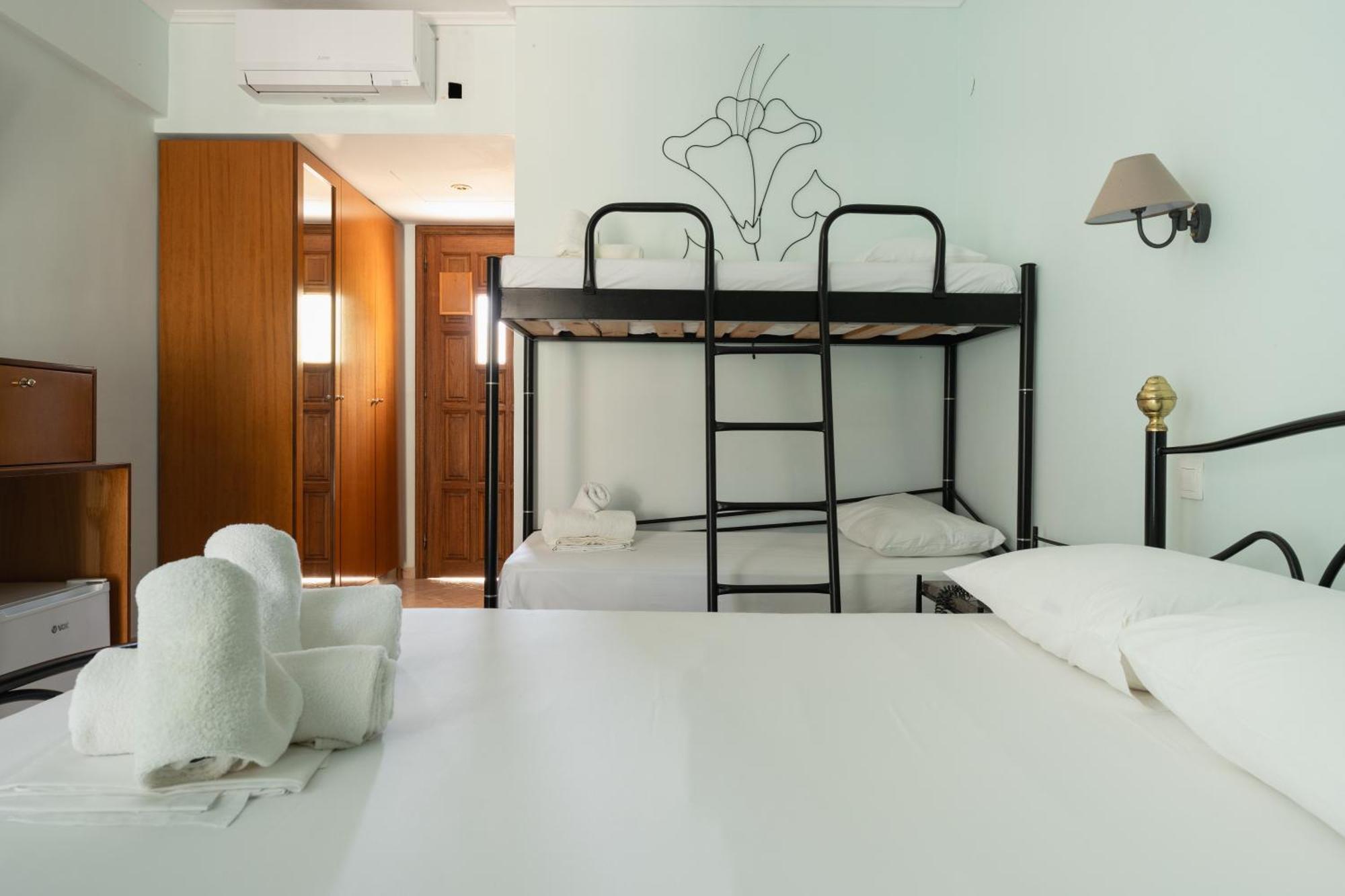 Hotel Makednos Nikiti  Extérieur photo