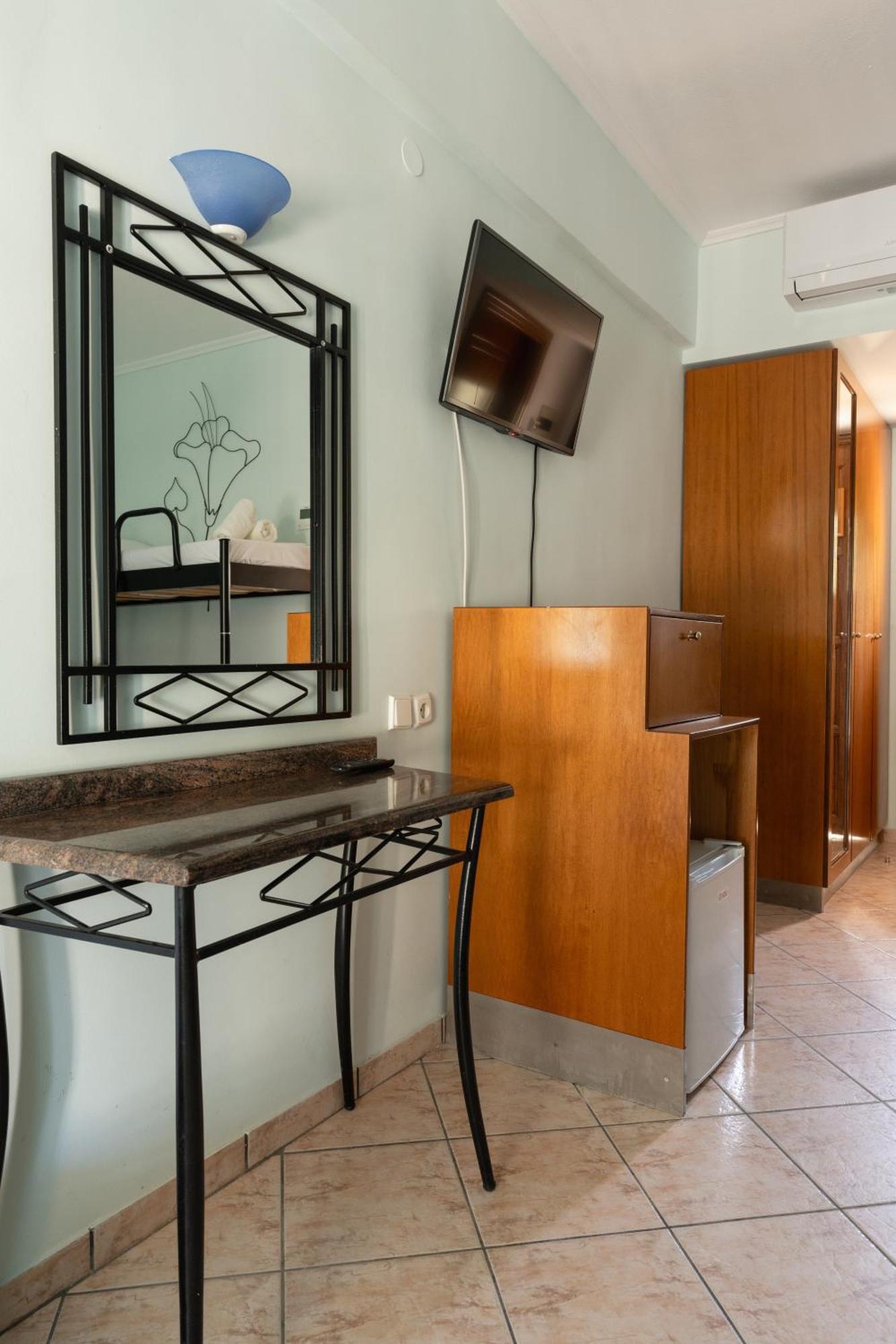 Hotel Makednos Nikiti  Extérieur photo