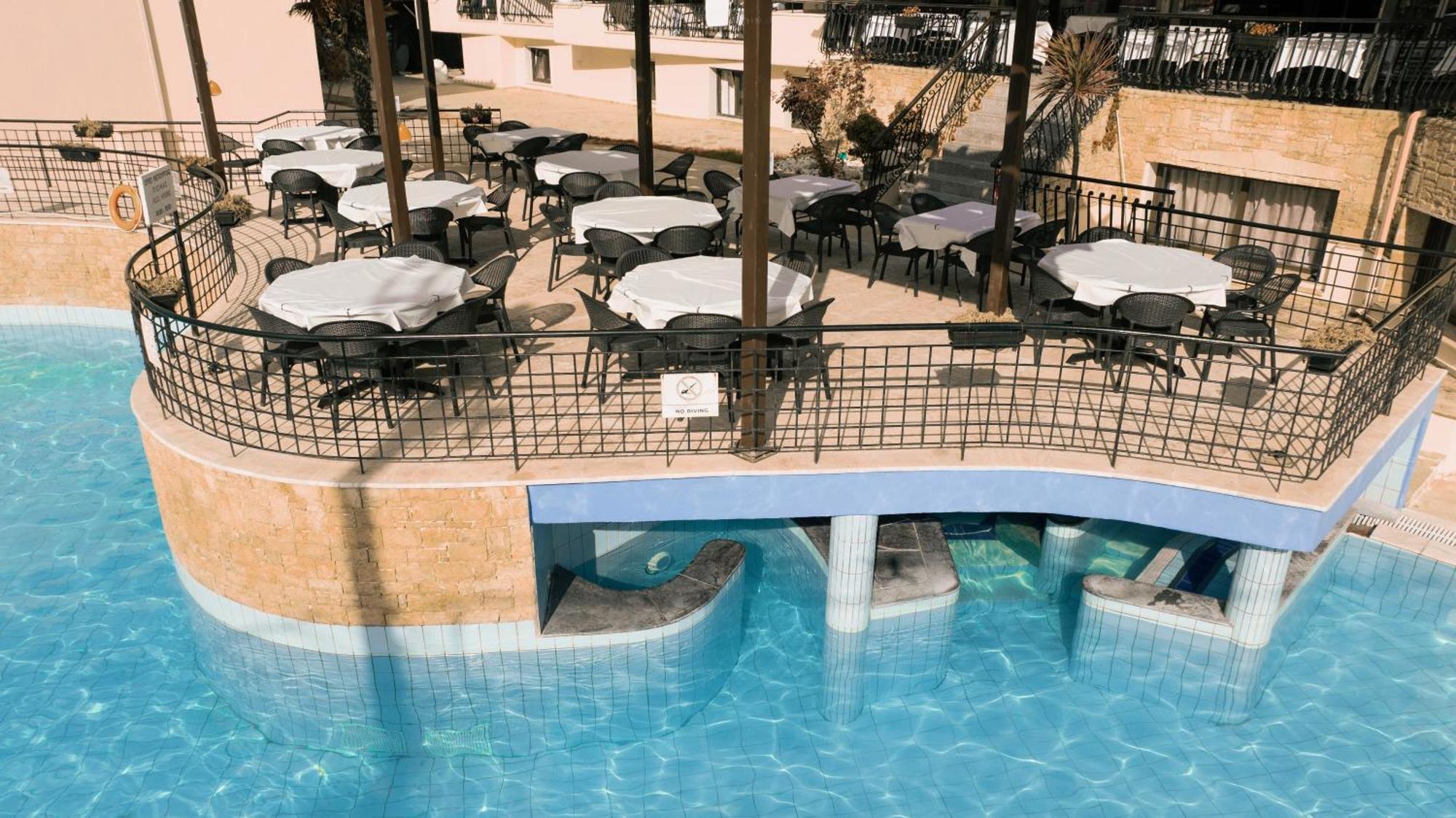 Hotel Makednos Nikiti  Extérieur photo