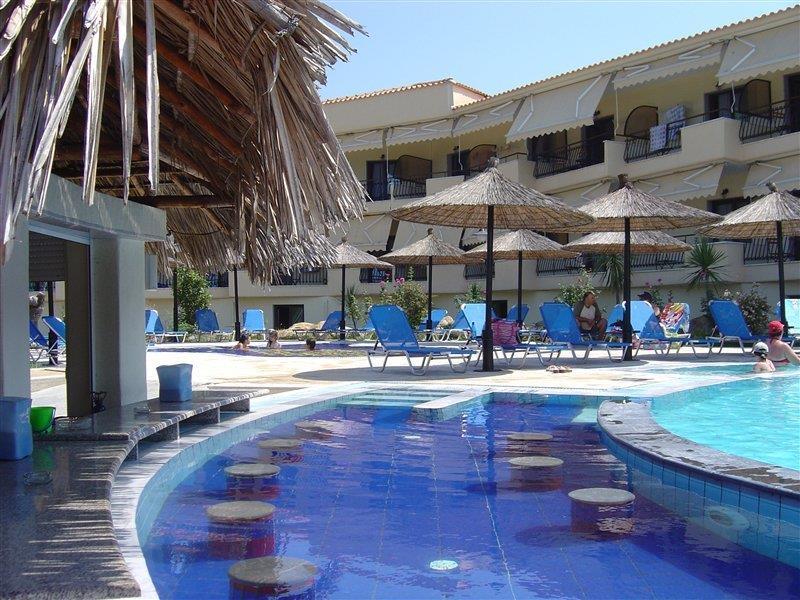 Hotel Makednos Nikiti  Extérieur photo